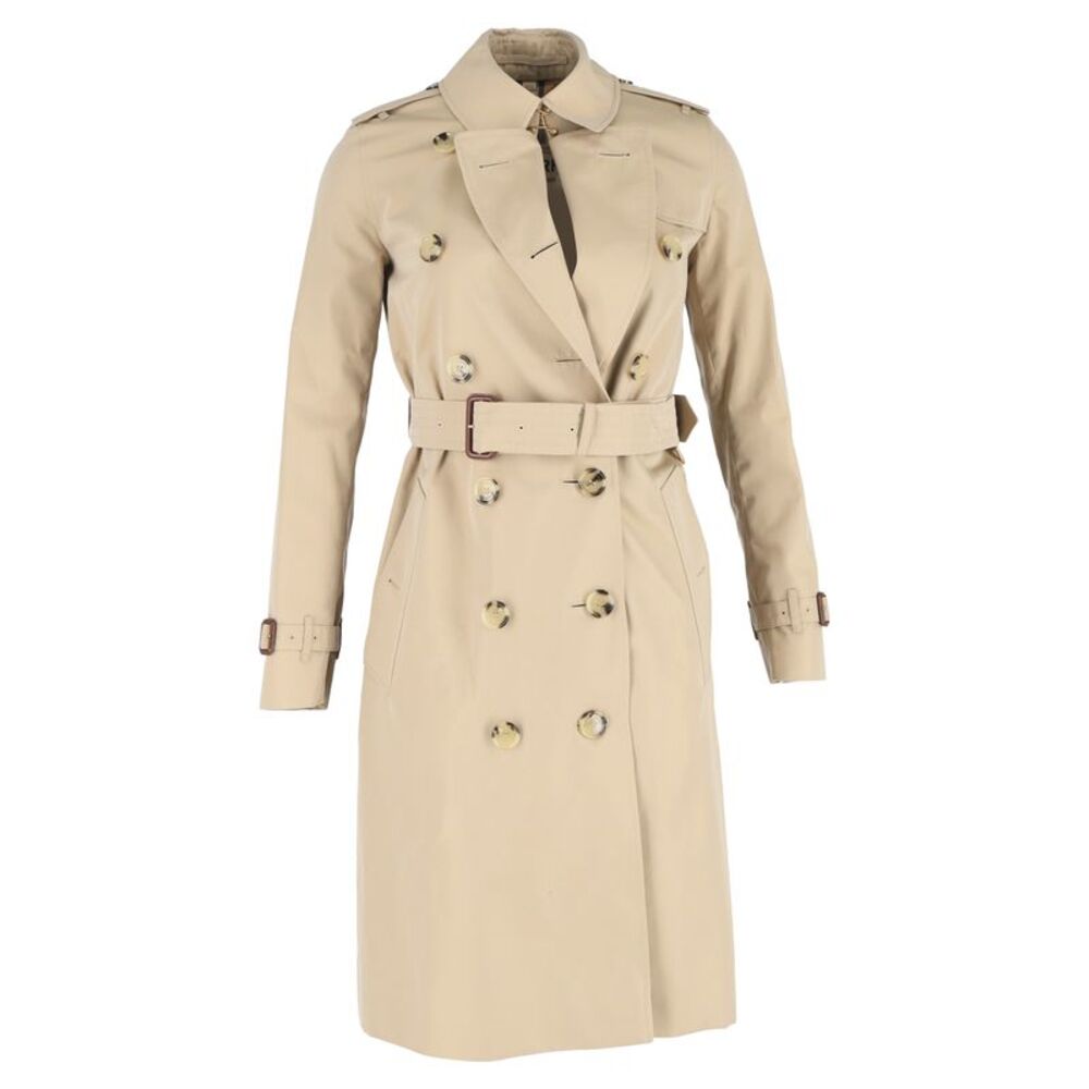 Burberry Chelsea Heritage Double-Breasted Trench Coat in Beige Cotton
